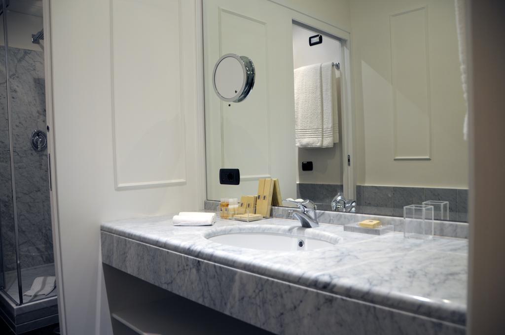 Suite Fontana Di Trevi Ρώμη Εξωτερικό φωτογραφία